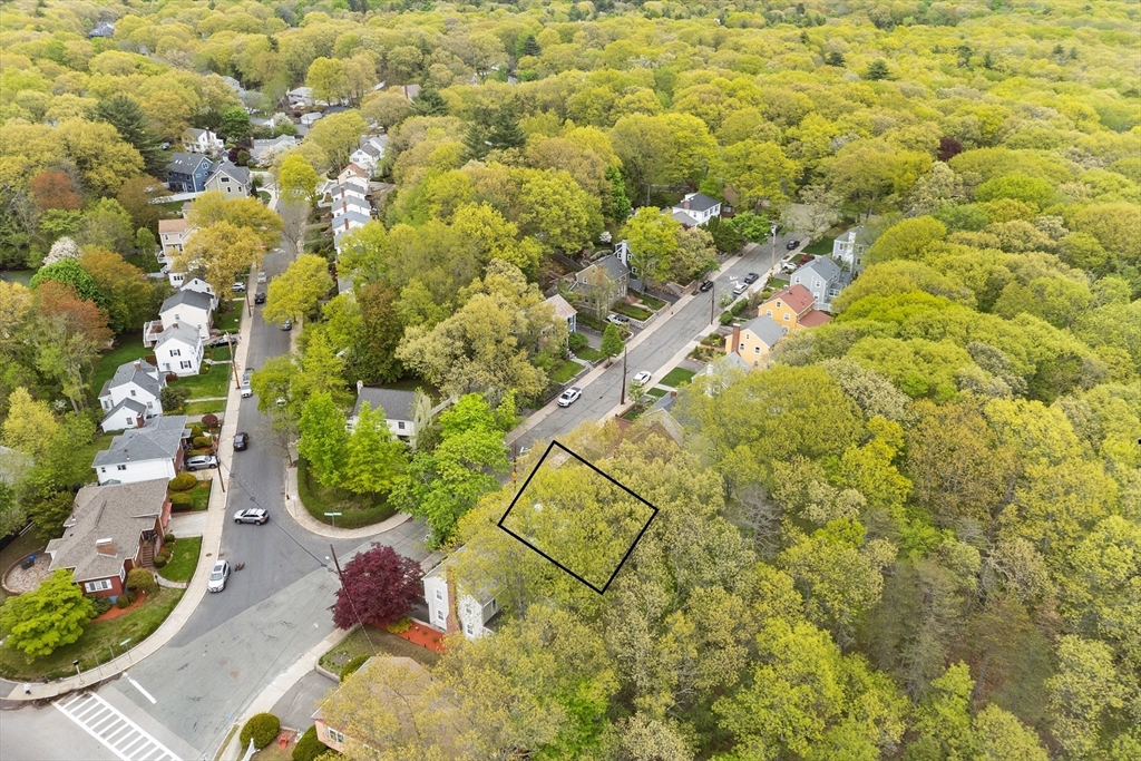 11 Crehore Rd, Boston, MA Photo #2
