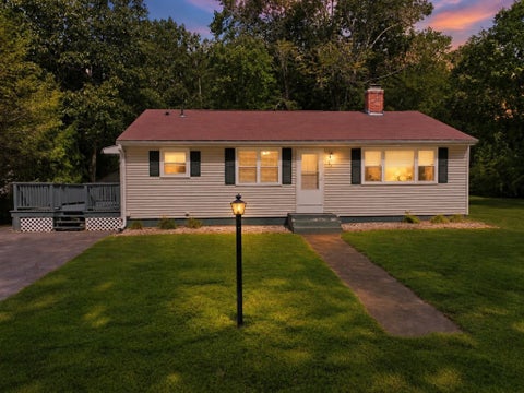 Photo of 42 Lakeview Dr, West Brookfield, MA 01585 (MLS # 73574725)