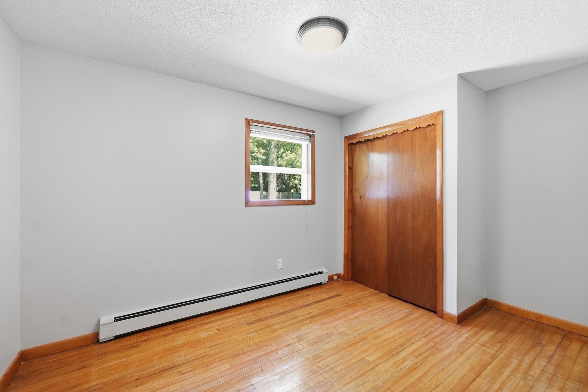 42 Lakeview Dr, West Brookfield, MA, 42 Lakeview Dr, West Brookfield, MA Photo #17