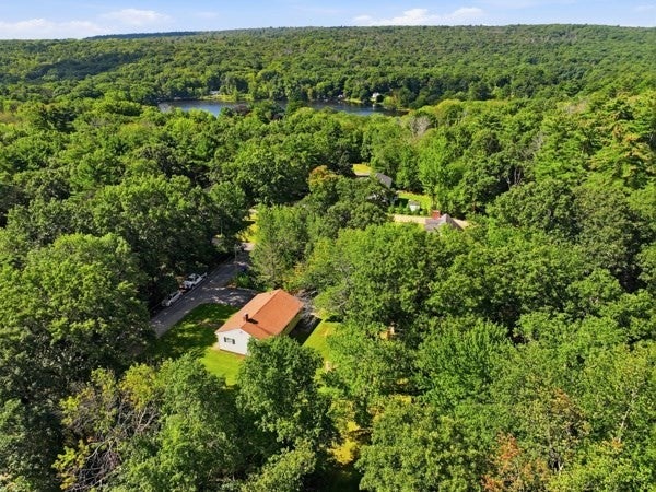 42 Lakeview Dr, West Brookfield, MA, 42 Lakeview Dr, West Brookfield, MA Photo #31