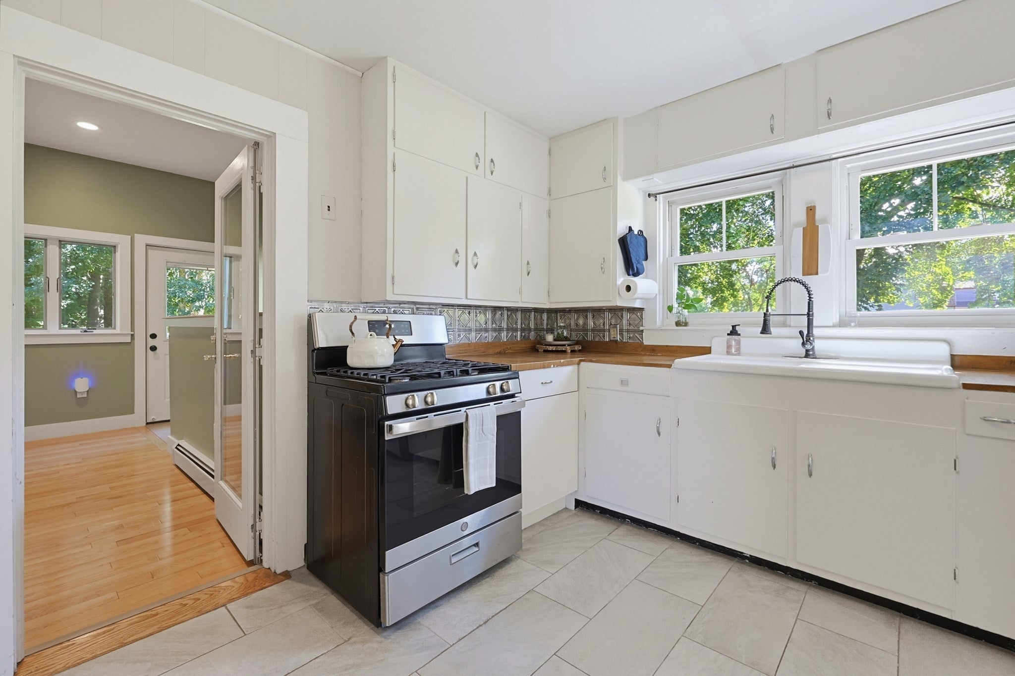 300 Cocasset St, Foxboro, MA, 300 Cocasset St, Foxboro, MA Photo #10