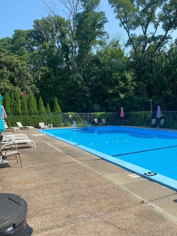 57 Colonial Circle D