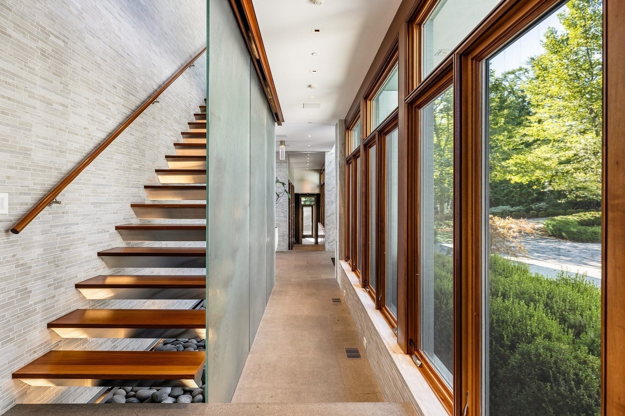 55 Singletree Rd, Brookline, MA Photo #11