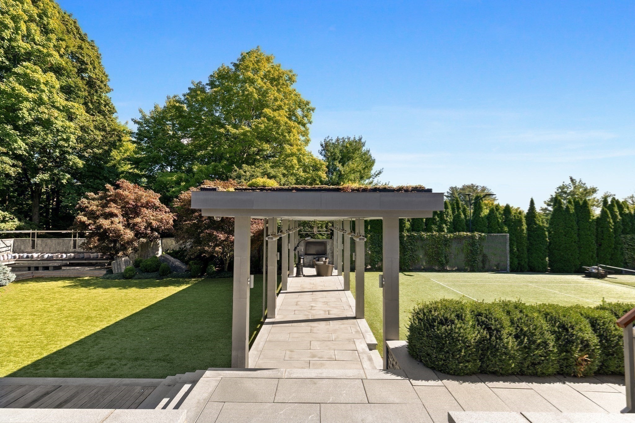 55 Singletree Rd, Brookline, MA Photo #36
