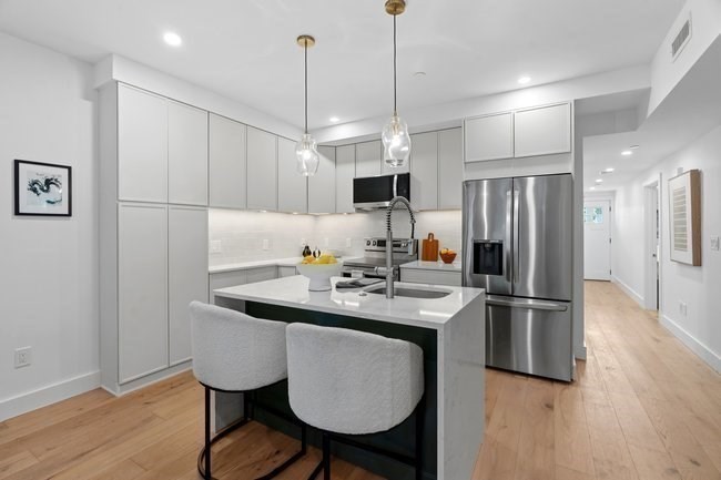 79A Sheridan Street 1