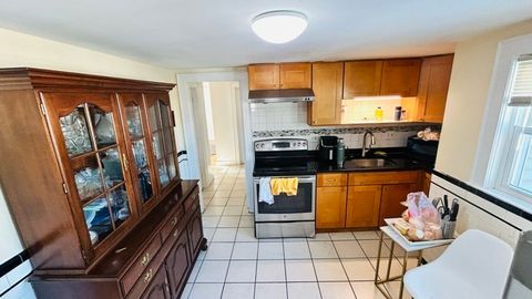Photo of 182 West Street #1, Malden, MA 02148 (MLS # 73464855)
