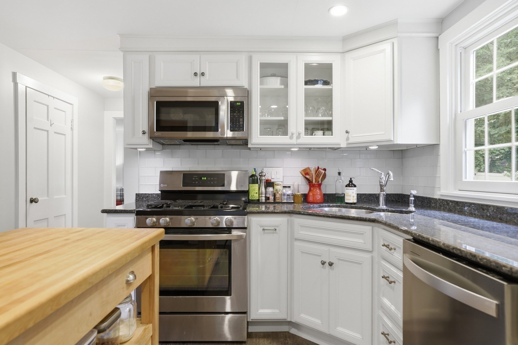 24 Prospect Rd, Andover, MA Photo #6