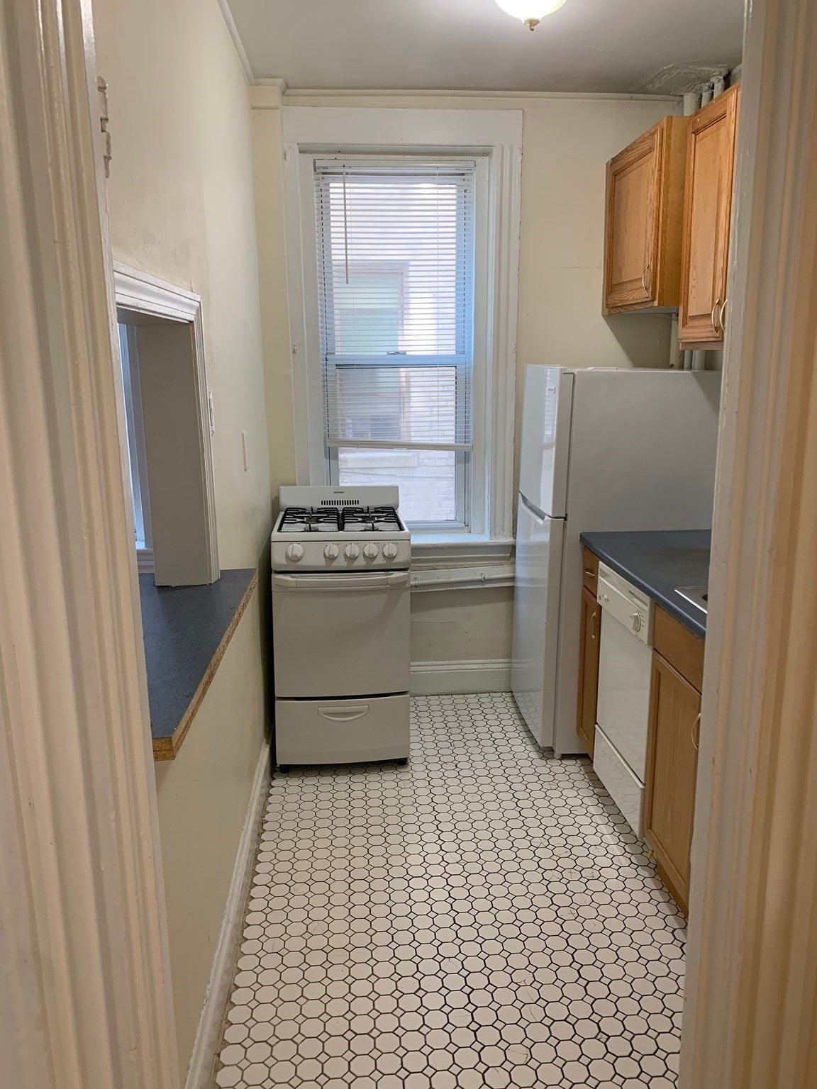 360 Riverway #6, Boston, MA Photo #2