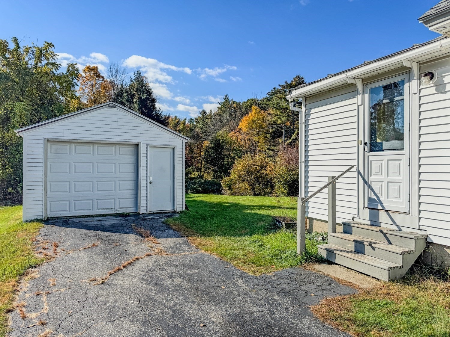 81 Maple Street