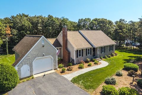 19 Deer Run Harwich MA 02645