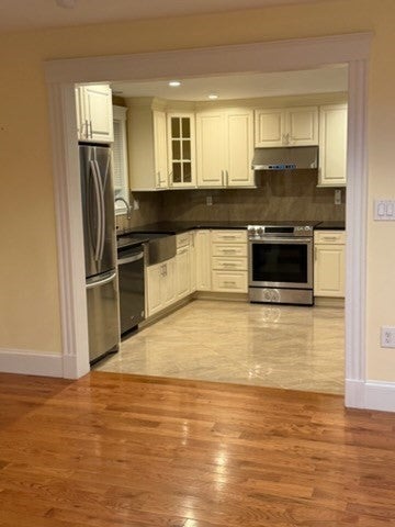 633 Saw Mill Brook Pkwy #1, Newton, MA, 633 Saw Mill Brook Pkwy #1, Newton, MA Photo #5