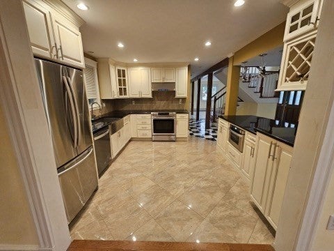 633 Saw Mill Brook Pkwy #1, Newton, MA, 633 Saw Mill Brook Pkwy #1, Newton, MA Photo #7