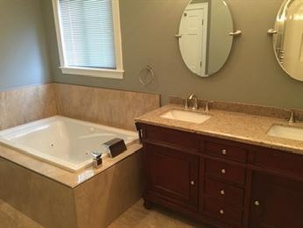 633 Saw Mill Brook Pkwy #1, Newton, MA, 633 Saw Mill Brook Pkwy #1, Newton, MA Photo #13