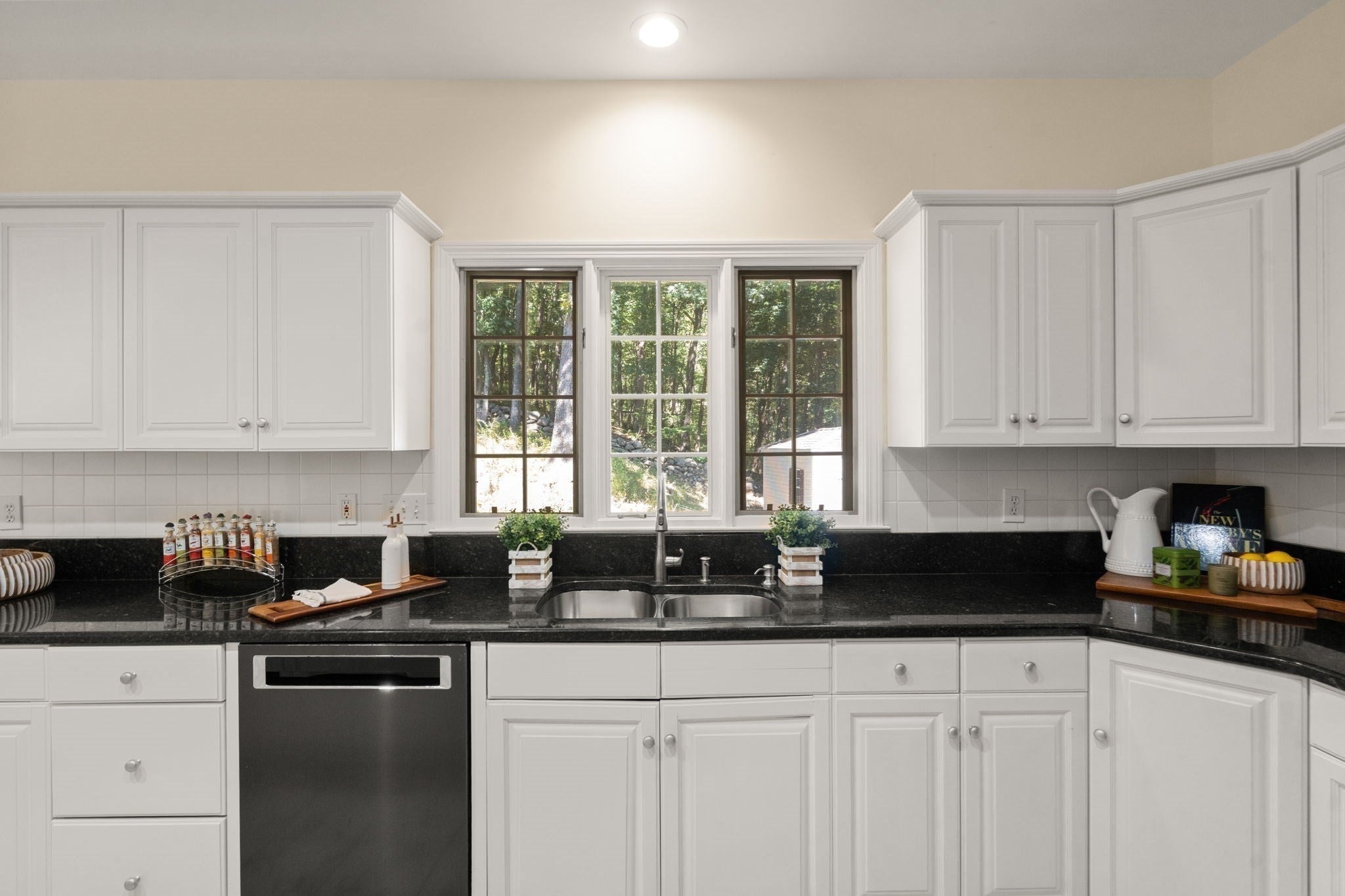 160 Stearns Rd, Marlborough, MA, 160 Stearns Rd, Marlborough, MA Photo #11