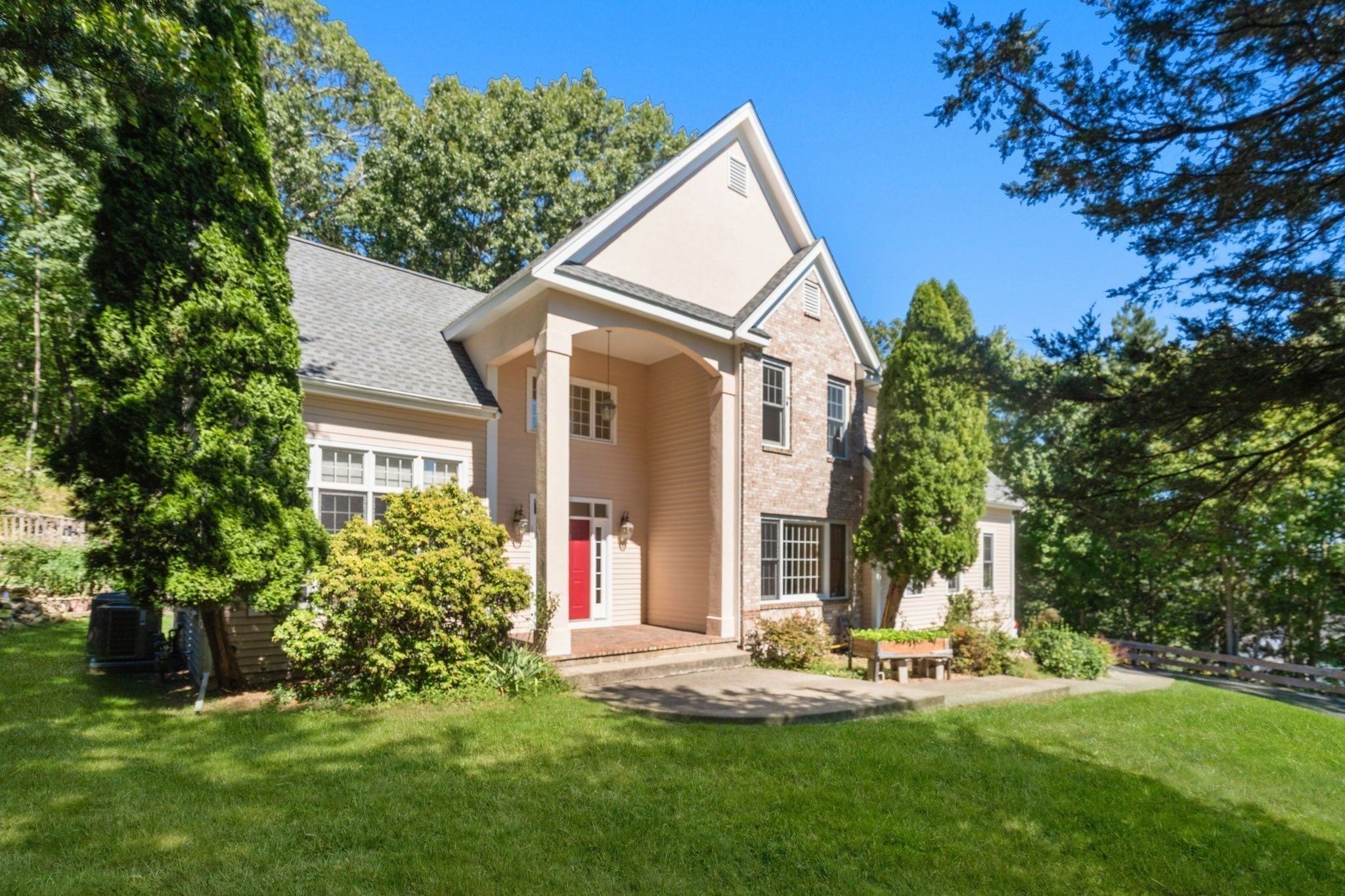 160 Stearns Rd, Marlborough, MA, 160 Stearns Rd, Marlborough, MA Photo #1