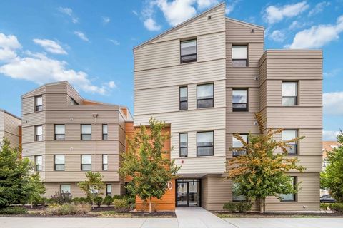 Photo of 90 Antwerp St #205, Boston, MA 02135 (MLS # 73439920)
