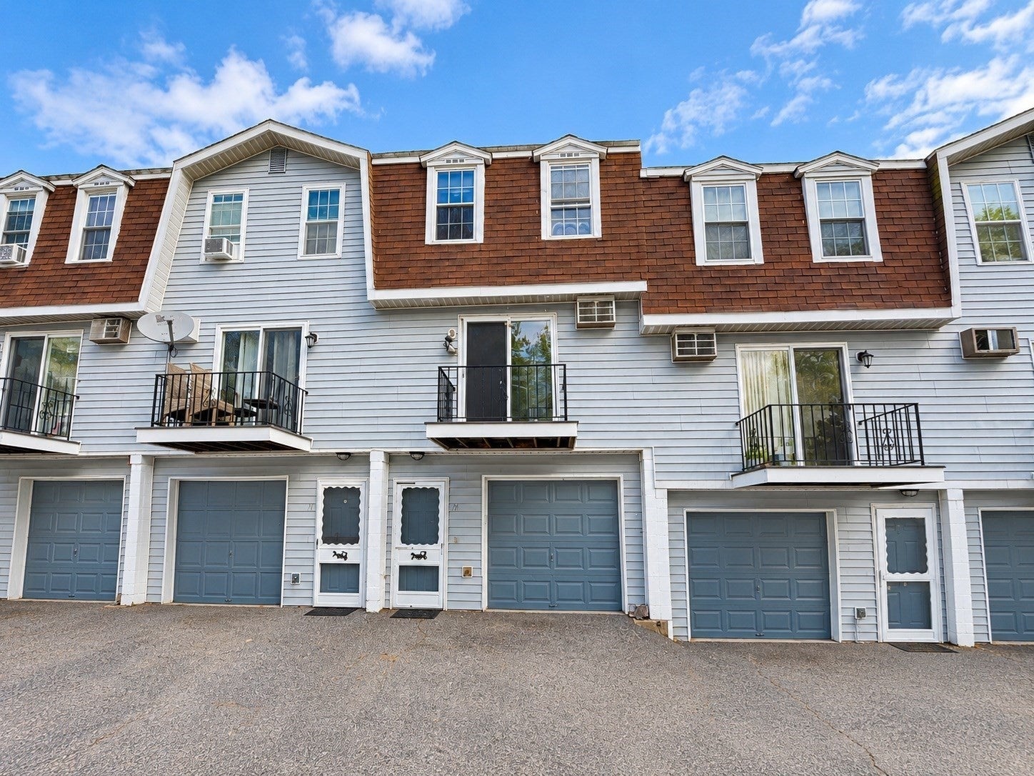 Photo of 1271 Pawtucket Blvd, Lowell, MA