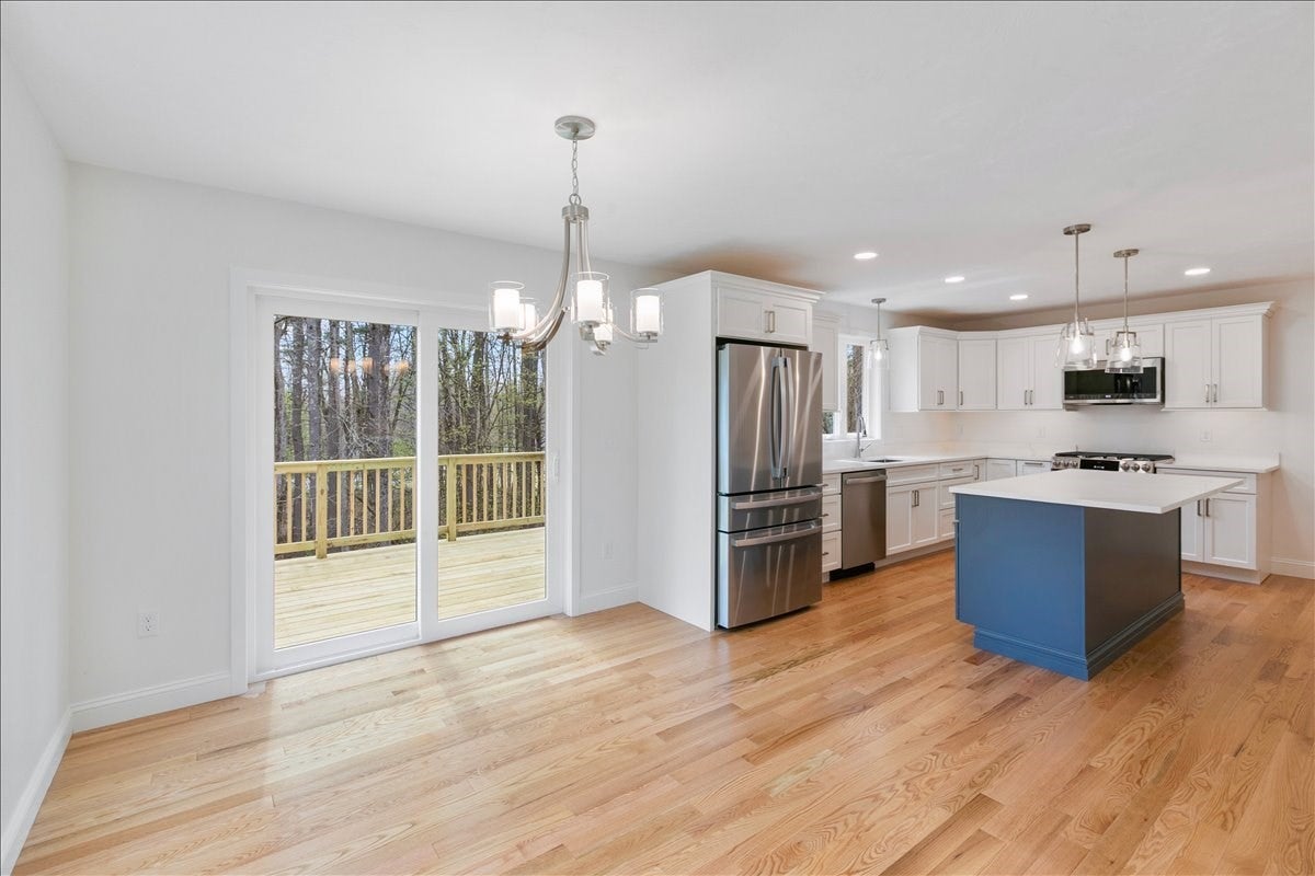 1152 Bridge St, Pelham, NH, 1152 Bridge St, Pelham, NH Photo #9