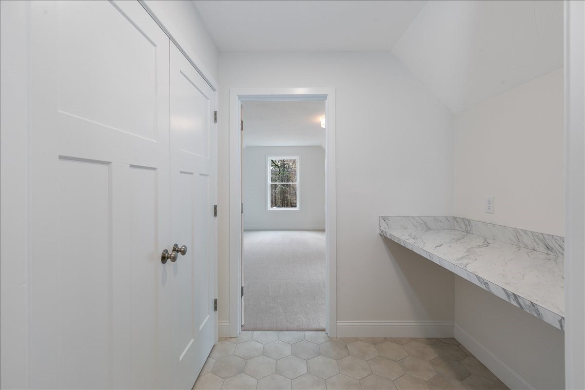 1152 Bridge St, Pelham, NH, 1152 Bridge St, Pelham, NH Photo #31