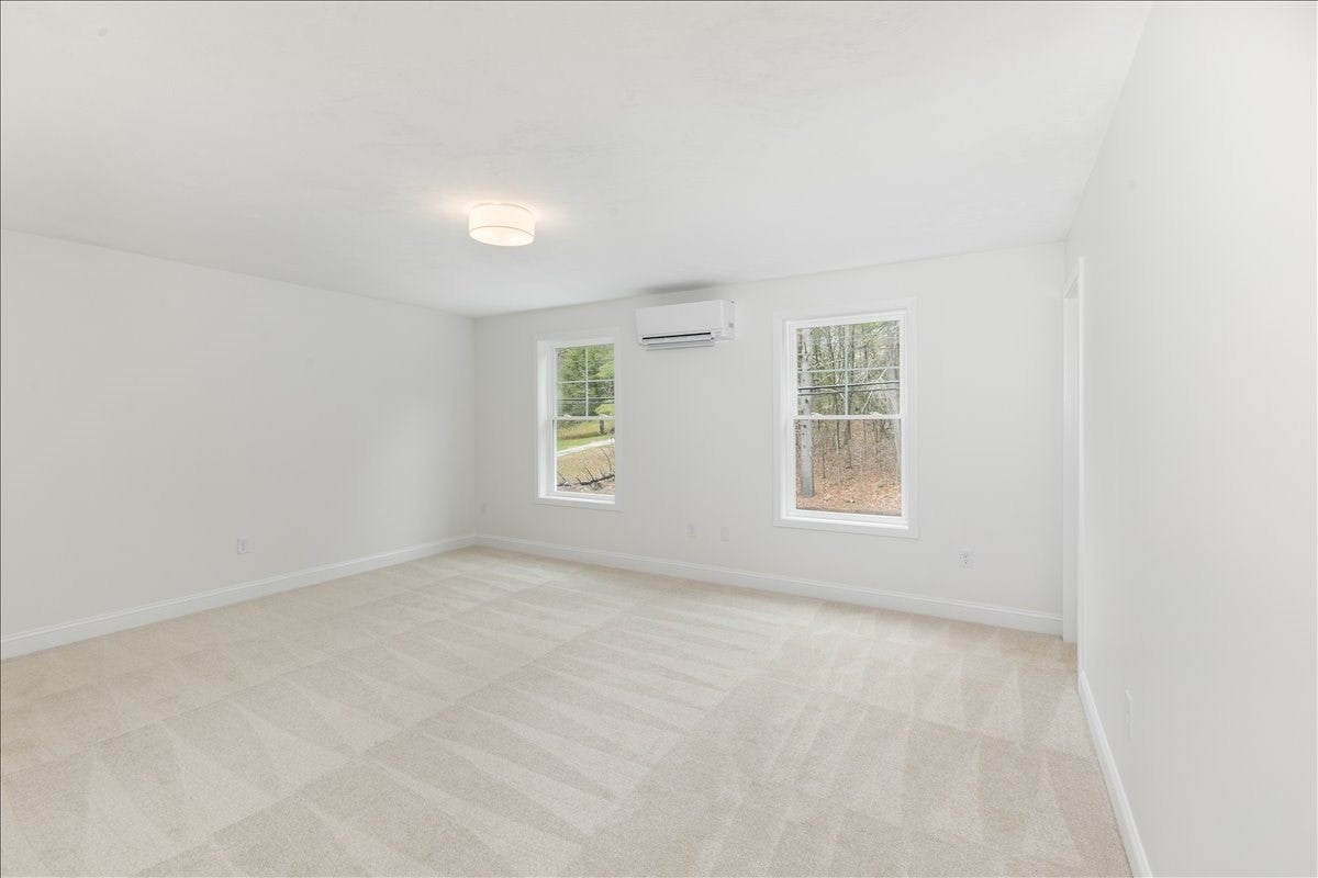 1152 Bridge St, Pelham, NH, 1152 Bridge St, Pelham, NH Photo #19