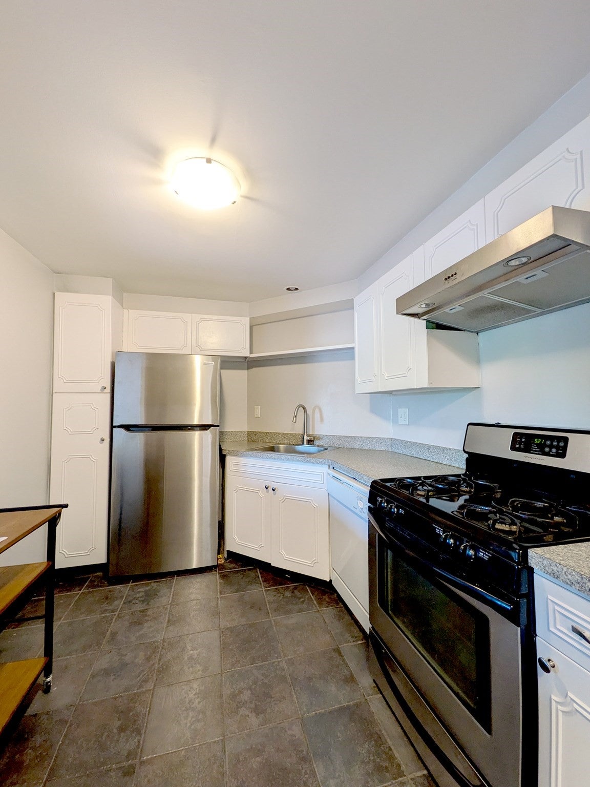22 Chestnut Pl #306, Brookline, MA, 22 Chestnut Pl #306, Brookline, MA Photo #5