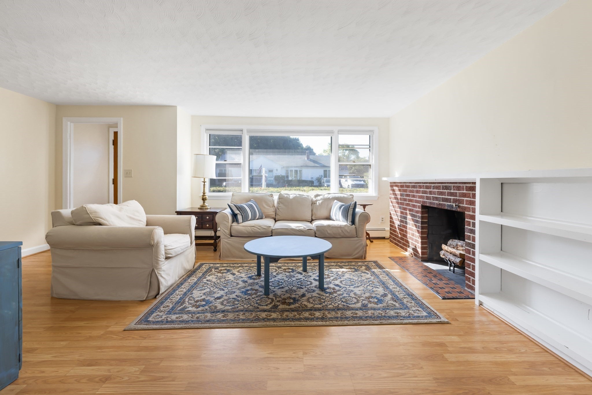 23 Spring Valley Rd