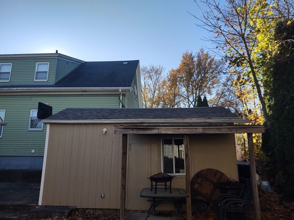 57 Vivian Ave