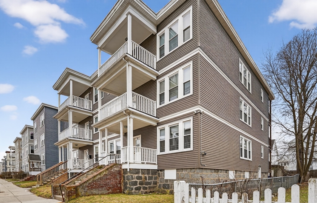 19 Hosmer St