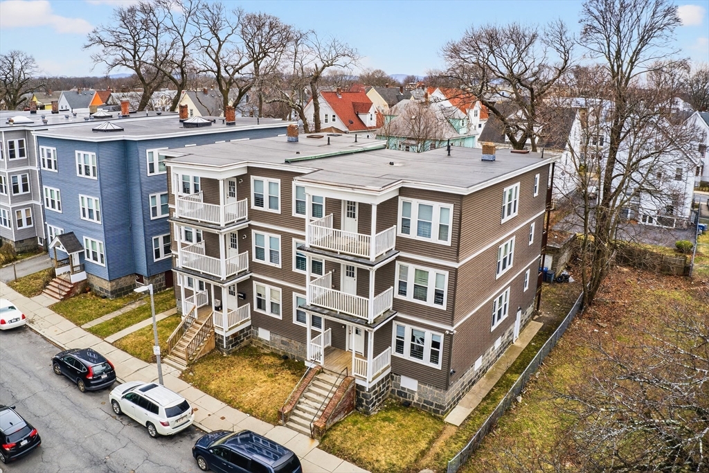 19 Hosmer St
