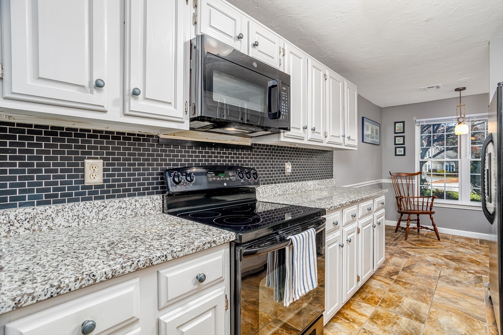 303 Ridgefield Cir C