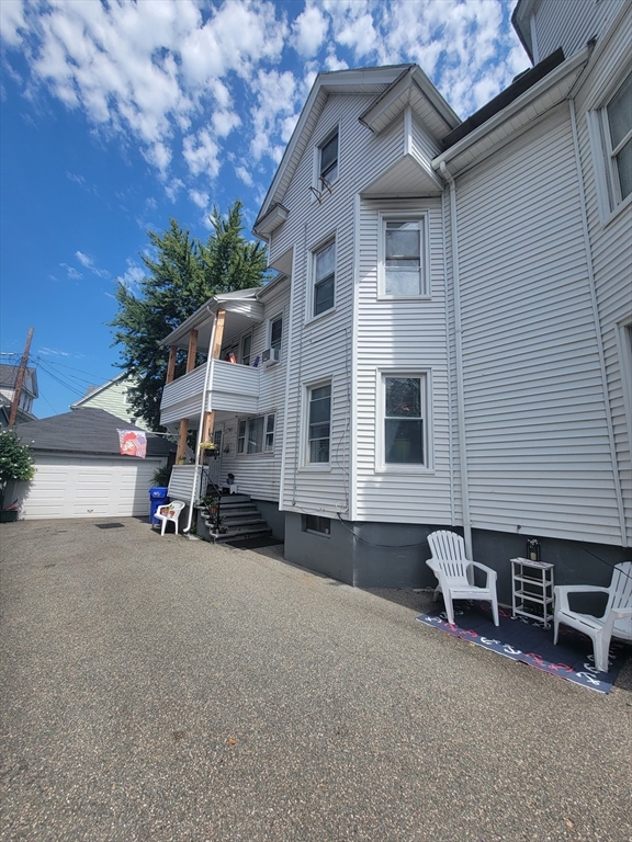 68 Waverly St
