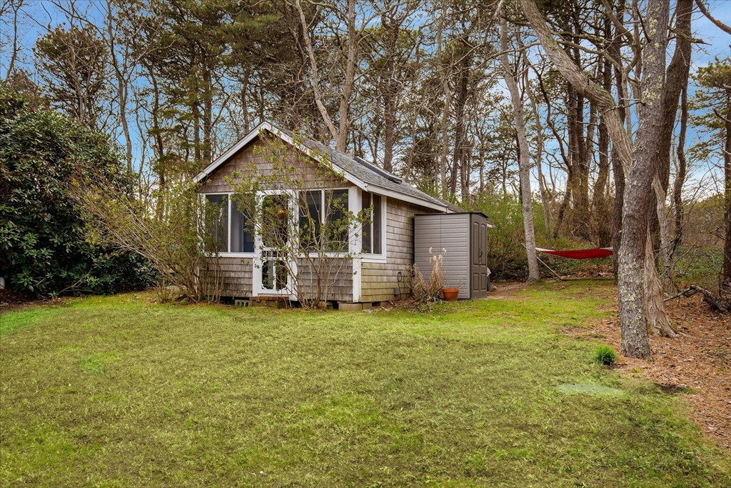 82 Shore Rd 9