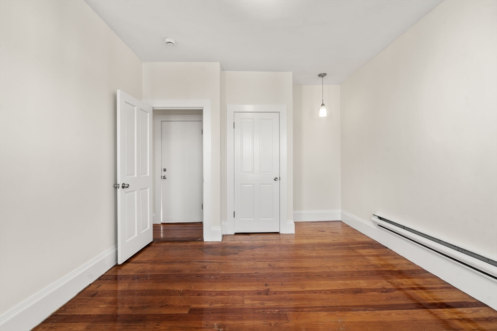 27 Buttonwood St