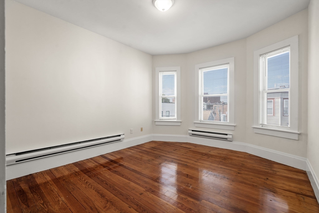 27 Buttonwood St