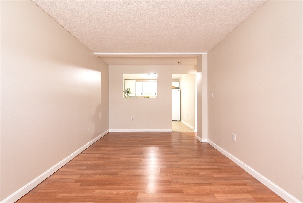 127 King St. 127-106