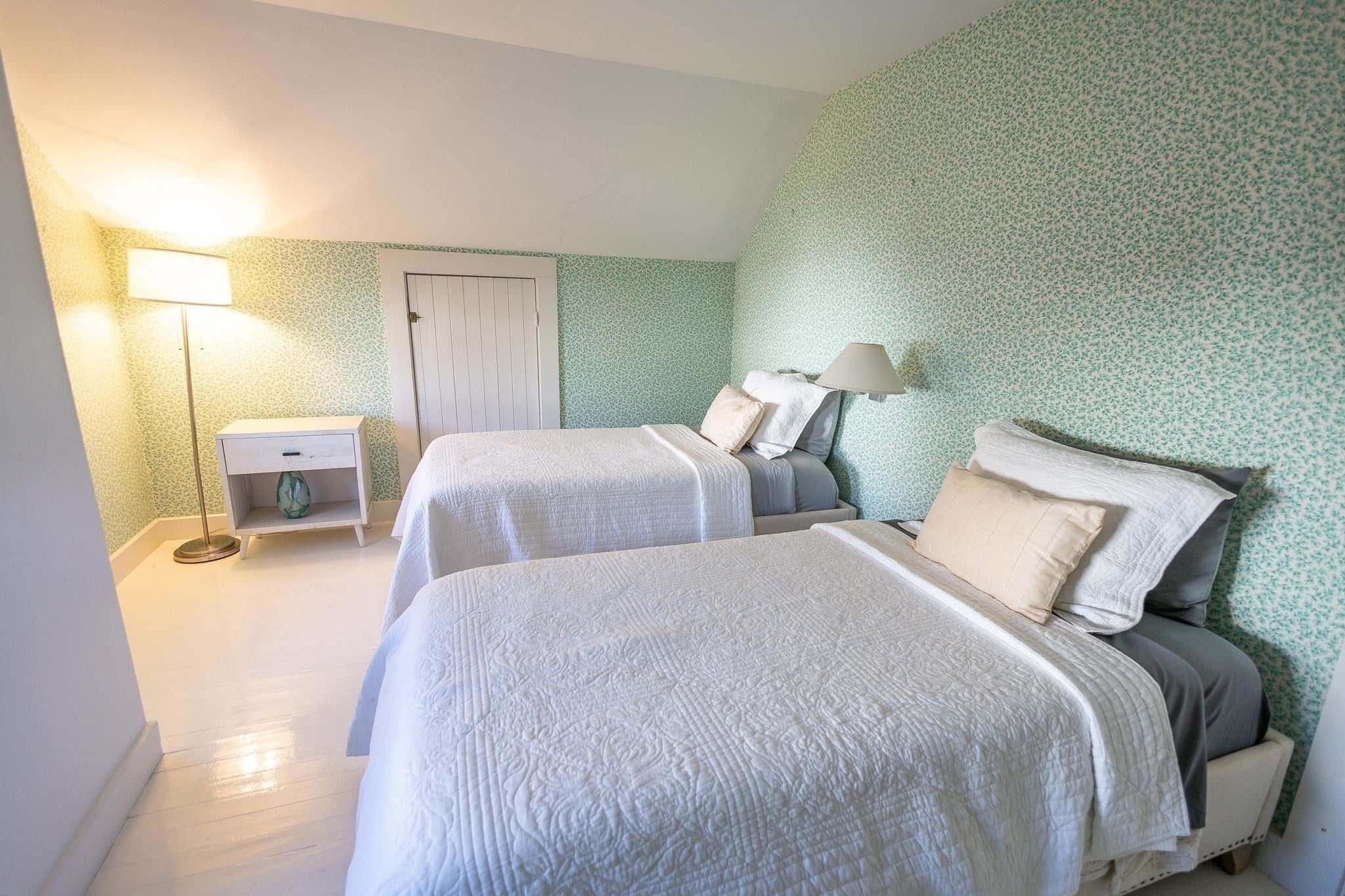 10 Orchard Road, Gloucester, MA, 10 Orchard Road, Gloucester, MA Photo #16