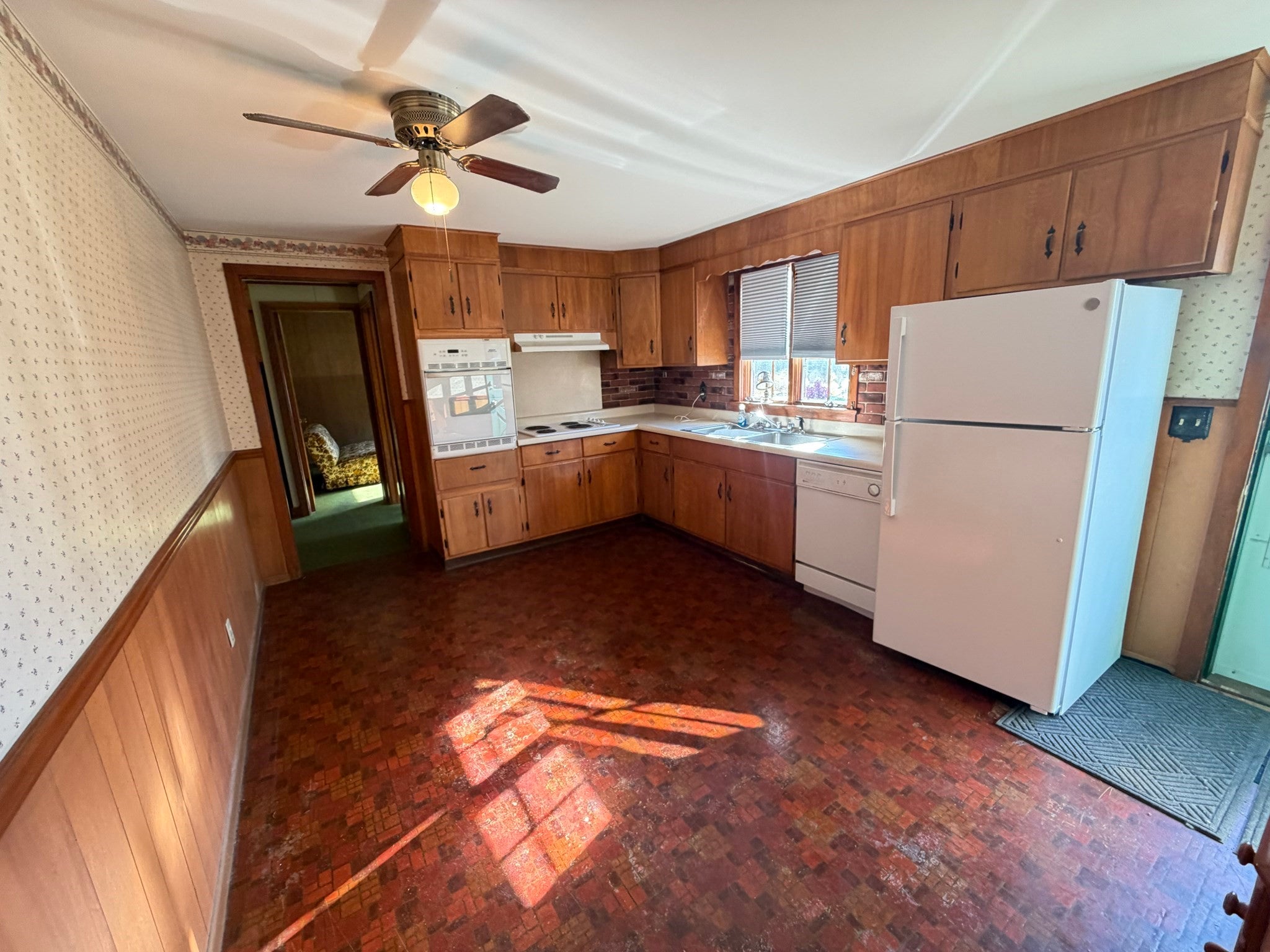 125 French King Hwy, Greenfield, MA Photo #7