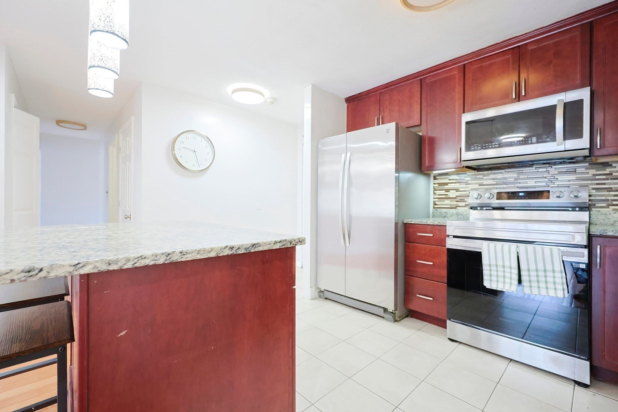 32 Whites AVE #E212, Watertown, MA, 32 Whites AVE #E212, Watertown, MA Photo #5