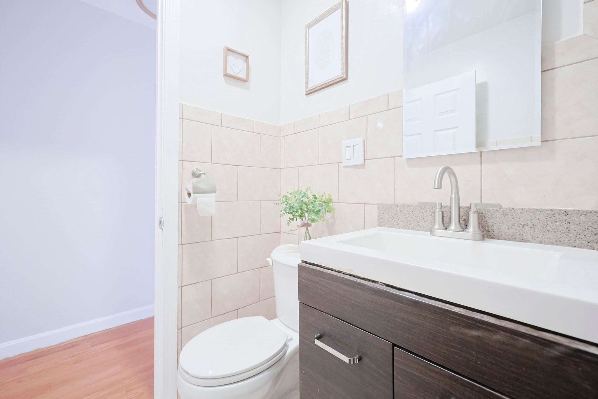 32 Whites AVE #E212, Watertown, MA, 32 Whites AVE #E212, Watertown, MA Photo #16