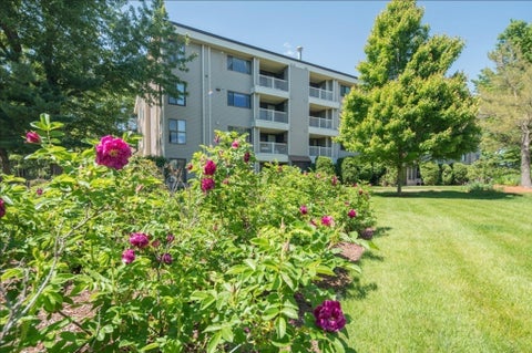 Photo of 255 North Rd #158, Chelmsford, MA 01824 (MLS # 73546026)