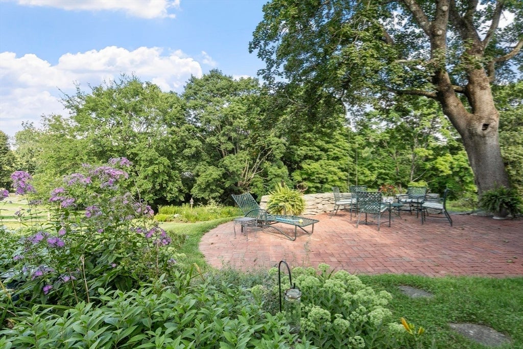 827 Hill Rd, Boxborough, MA, 827 Hill Rd, Boxborough, MA Photo #32