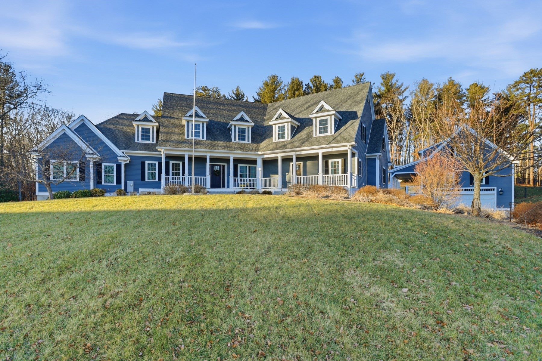71 Regency Place