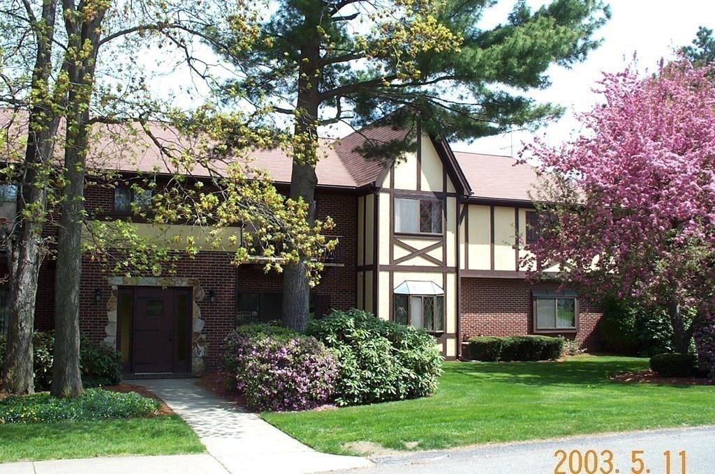 5 Rainbow Pond Dr 6