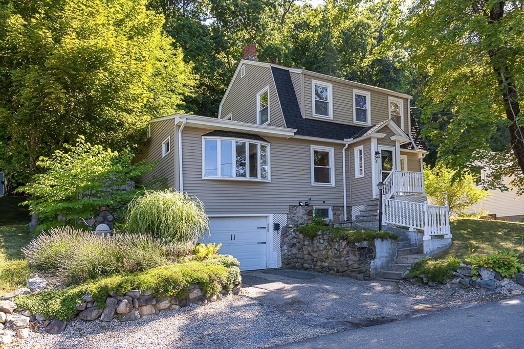24 Belvidere Rd, Haverhill, MA, 24 Belvidere Rd, Haverhill, MA Photo #2
