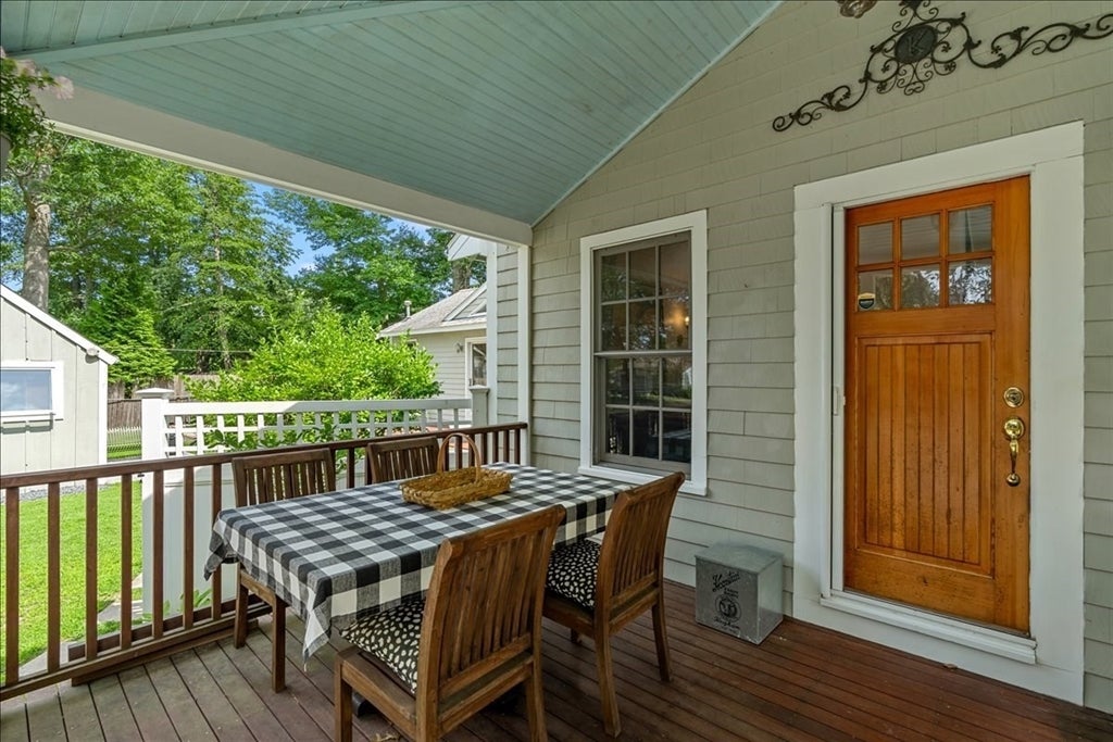 51 Edgar Rd