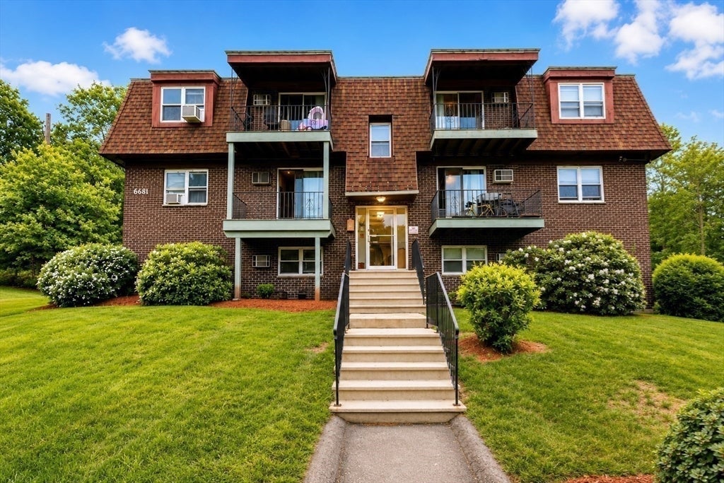 668 Robbins Ave #3, Dracut, MA Photo #8