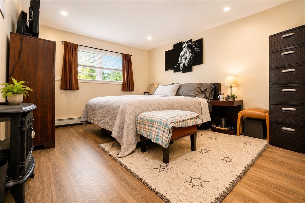 668 Robbins Ave #3, Dracut, MA Photo #4