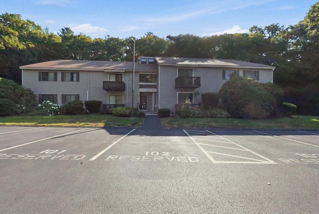 17 Thayer Pond Dr #17-5, Oxford, MA, 17 Thayer Pond Dr #17-5, Oxford, MA Photo #19