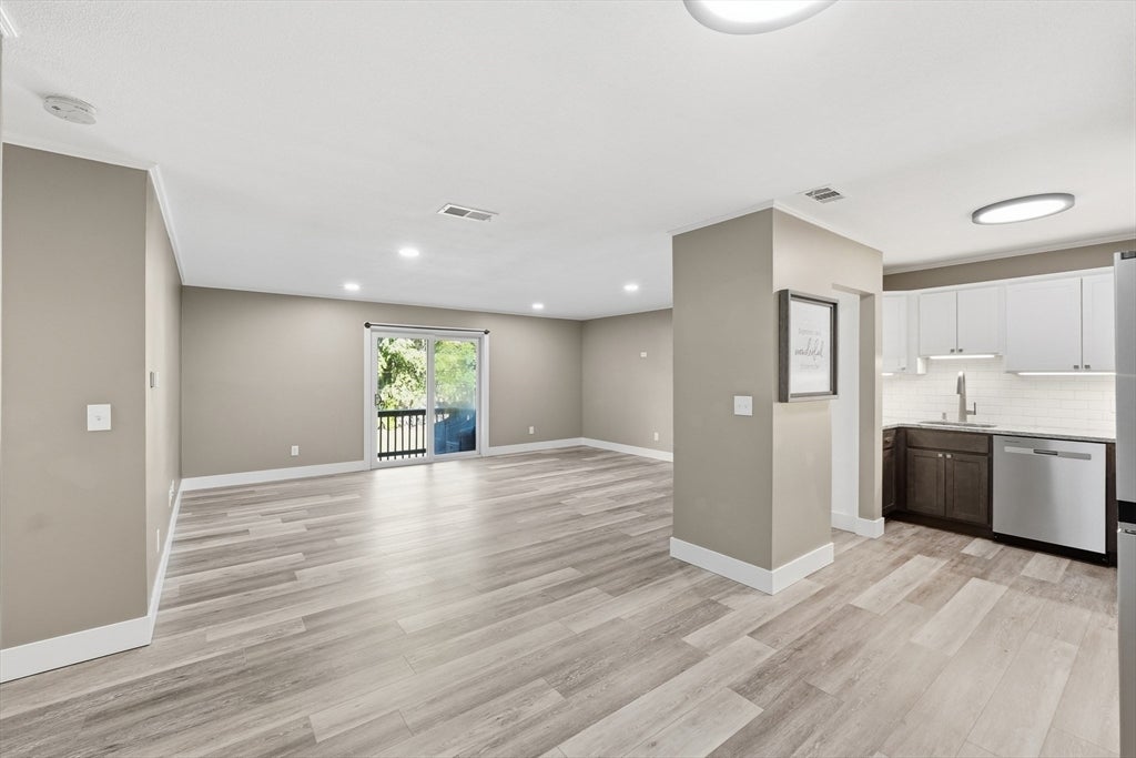 17 Thayer Pond Dr #17-5, Oxford, MA, 17 Thayer Pond Dr #17-5, Oxford, MA Photo #11