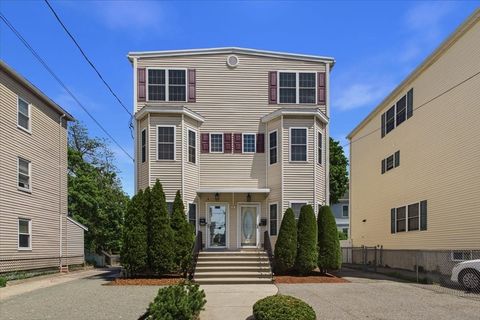 Photo of 170 Union St #170, Everett, MA 02149 (MLS # 73522131)